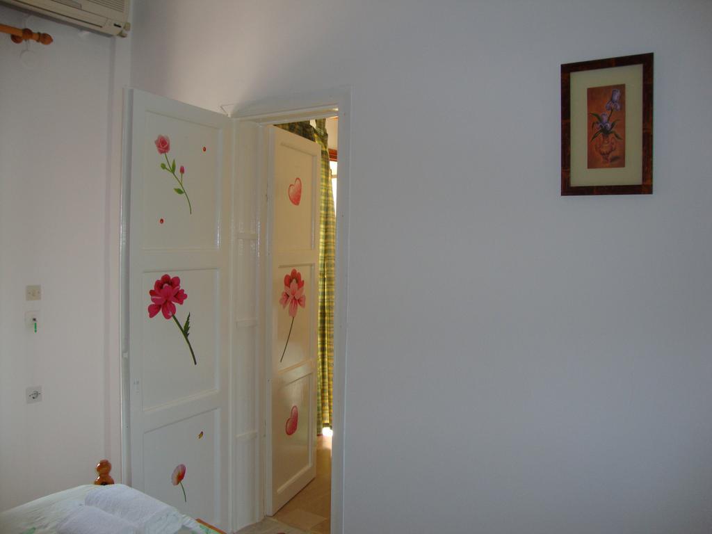 Tasia Studios Perivólion Buitenkant foto